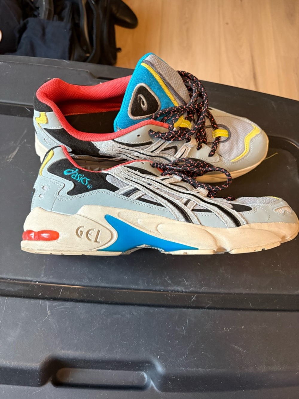 Asics Vintage Athletic Sneakers in Teal with Red Accents